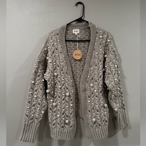 NWT Bibi Best Of Both Worlds Oatmeal Brown Embellished Cardigan - Picture 6 of 13